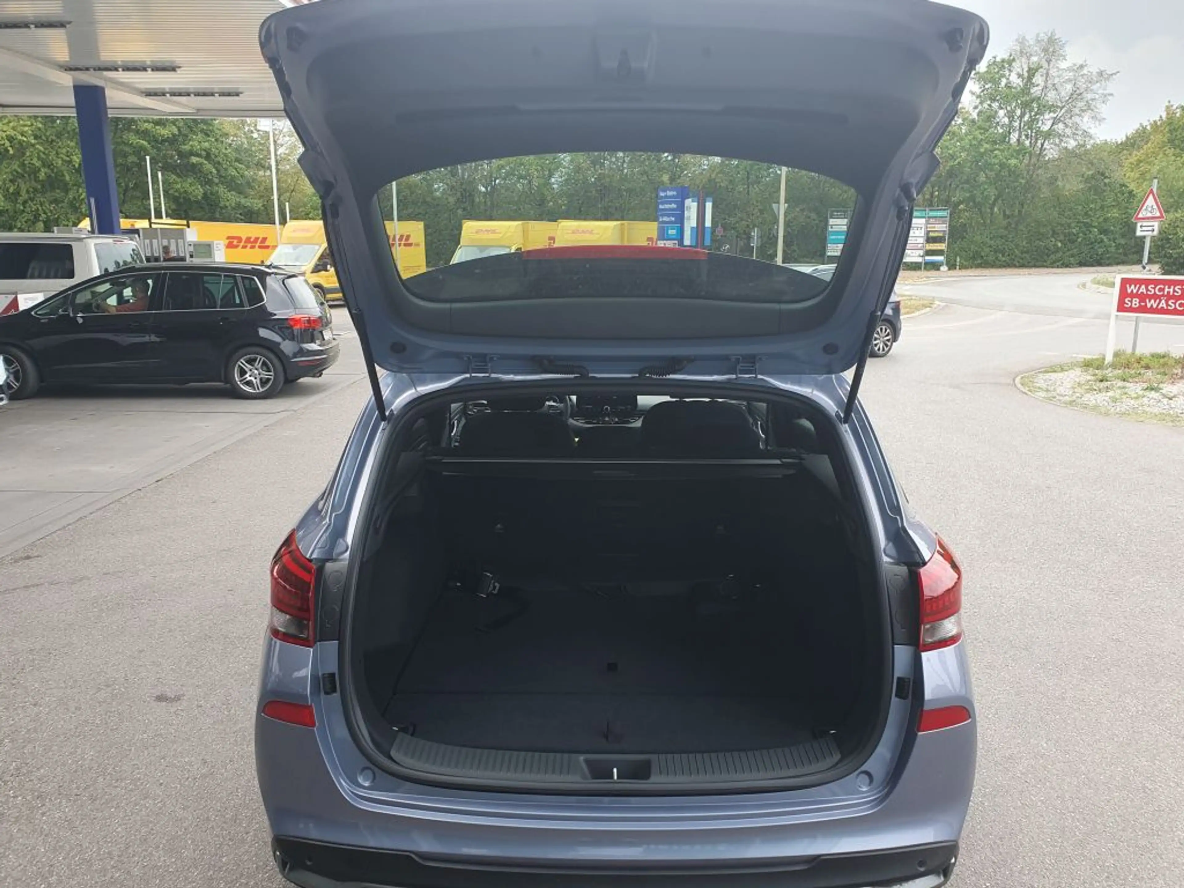 Hyundai i30 Kombi 1.0 T-GDI DCT Advantage — photo 9