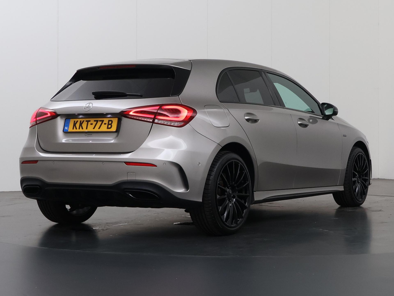 Mercedes-Benz A 250 e Business Solution AMG Limited | Night | Widescre — photo 2
