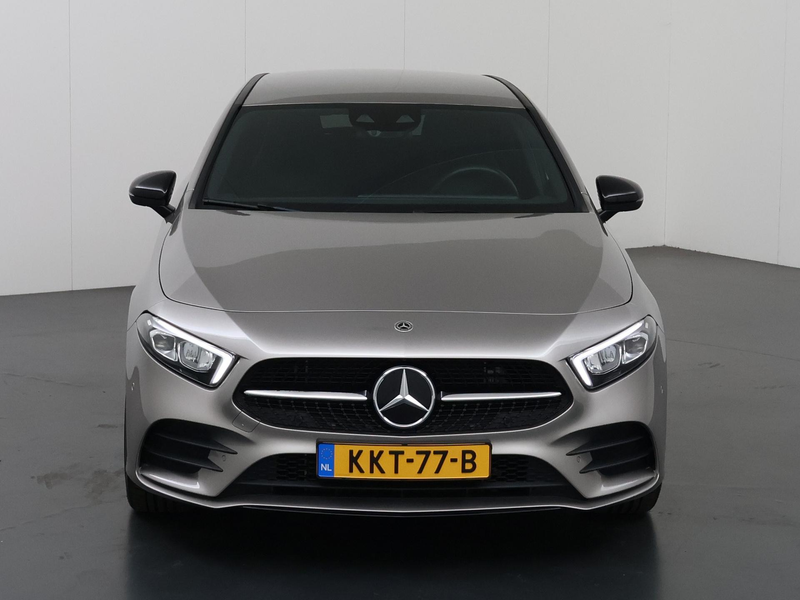 Mercedes-Benz A 250 e Business Solution AMG Limited | Night | Widescre — photo 3
