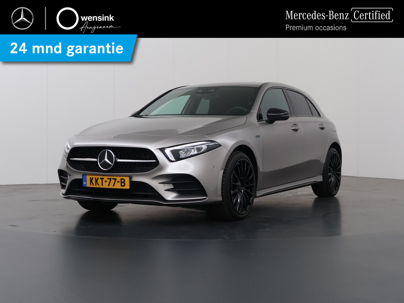 Mercedes-Benz A 250 e Business Solution AMG Limited | Night | Widescre