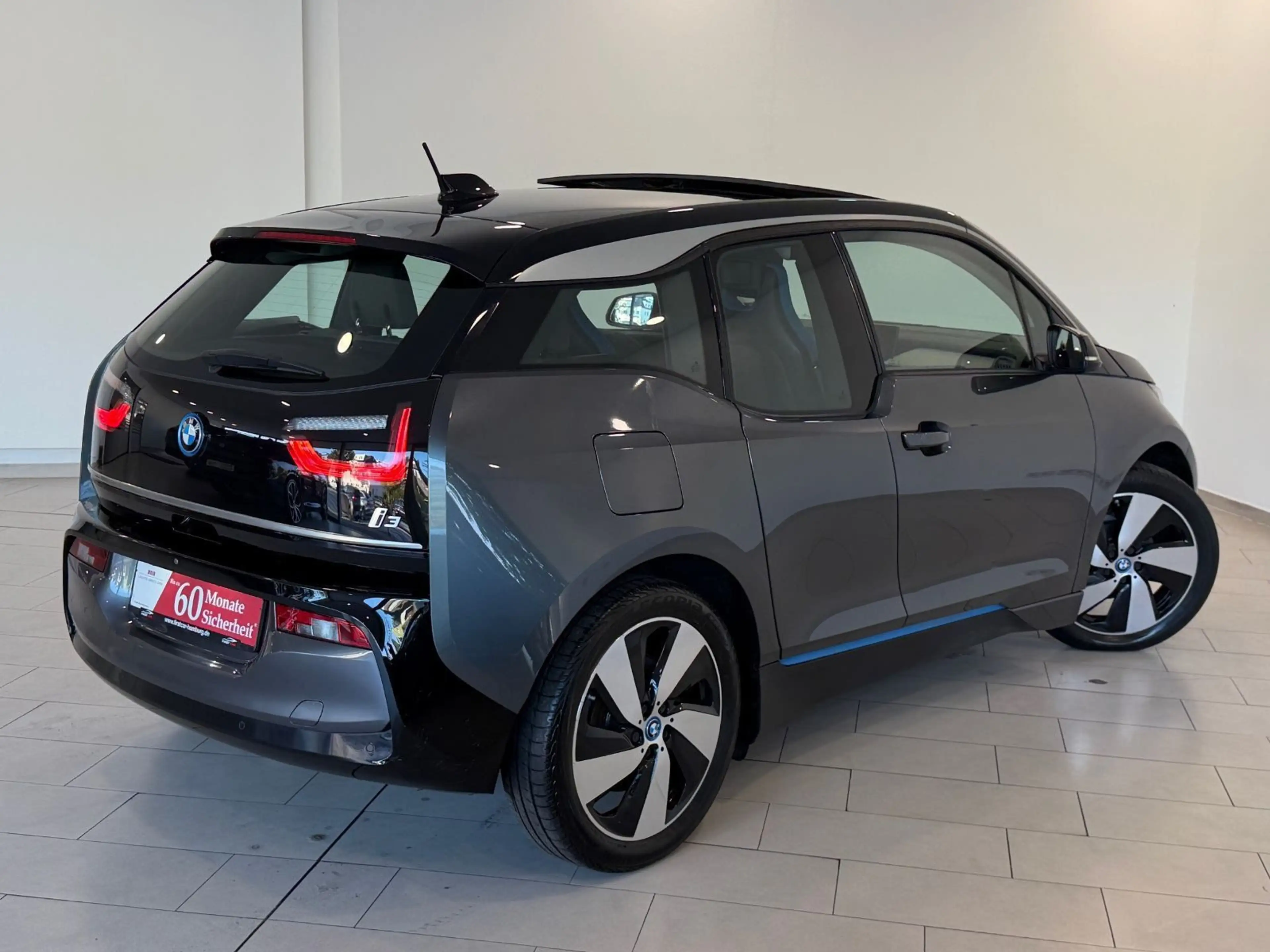 BMW i3 s 120Ah Sport-Paket|PANO|KAMERA|NAVI|1-HAND| — photo 7