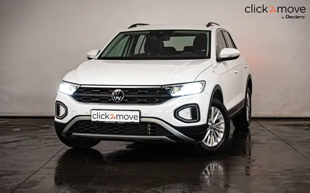 Volkswagen T-Roc main image