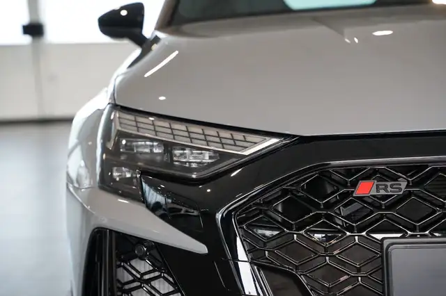 Audi RS3 view 6
