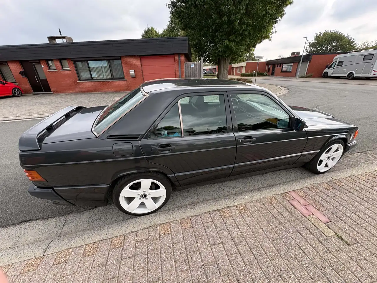 Mercedes-Benz 190 2.5 turbodiesel, foto 6