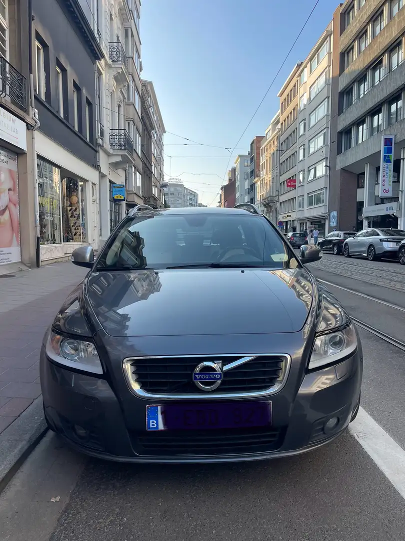 Volvo V50 DPF D2 RDesign Edition - 1
