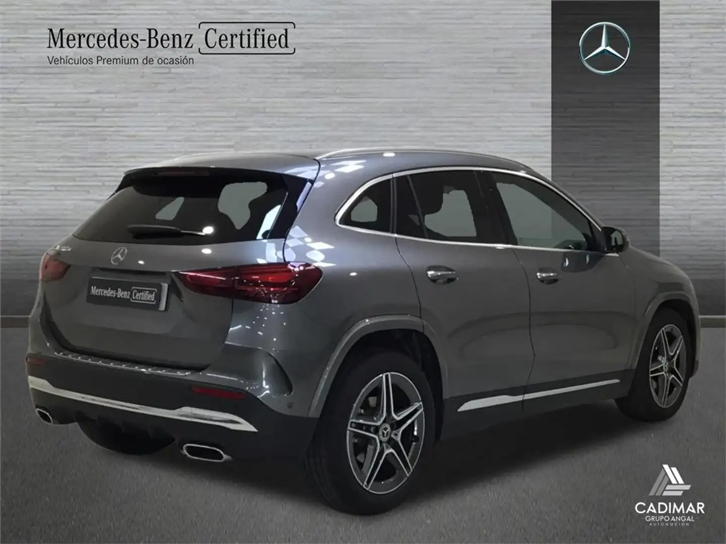 Mercedes-Benz GLA 200 D - 2