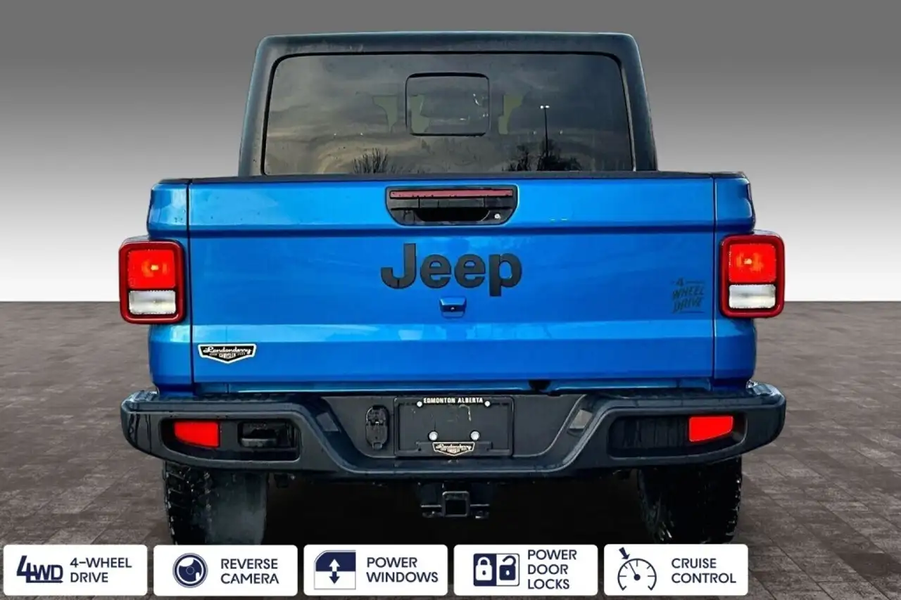 Jeep Gladiator photo Jeep Gladiator
