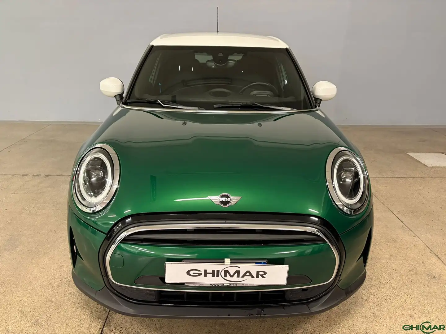 MINI Cooper 5p 1.5 Essential Trim auto Verde - 1