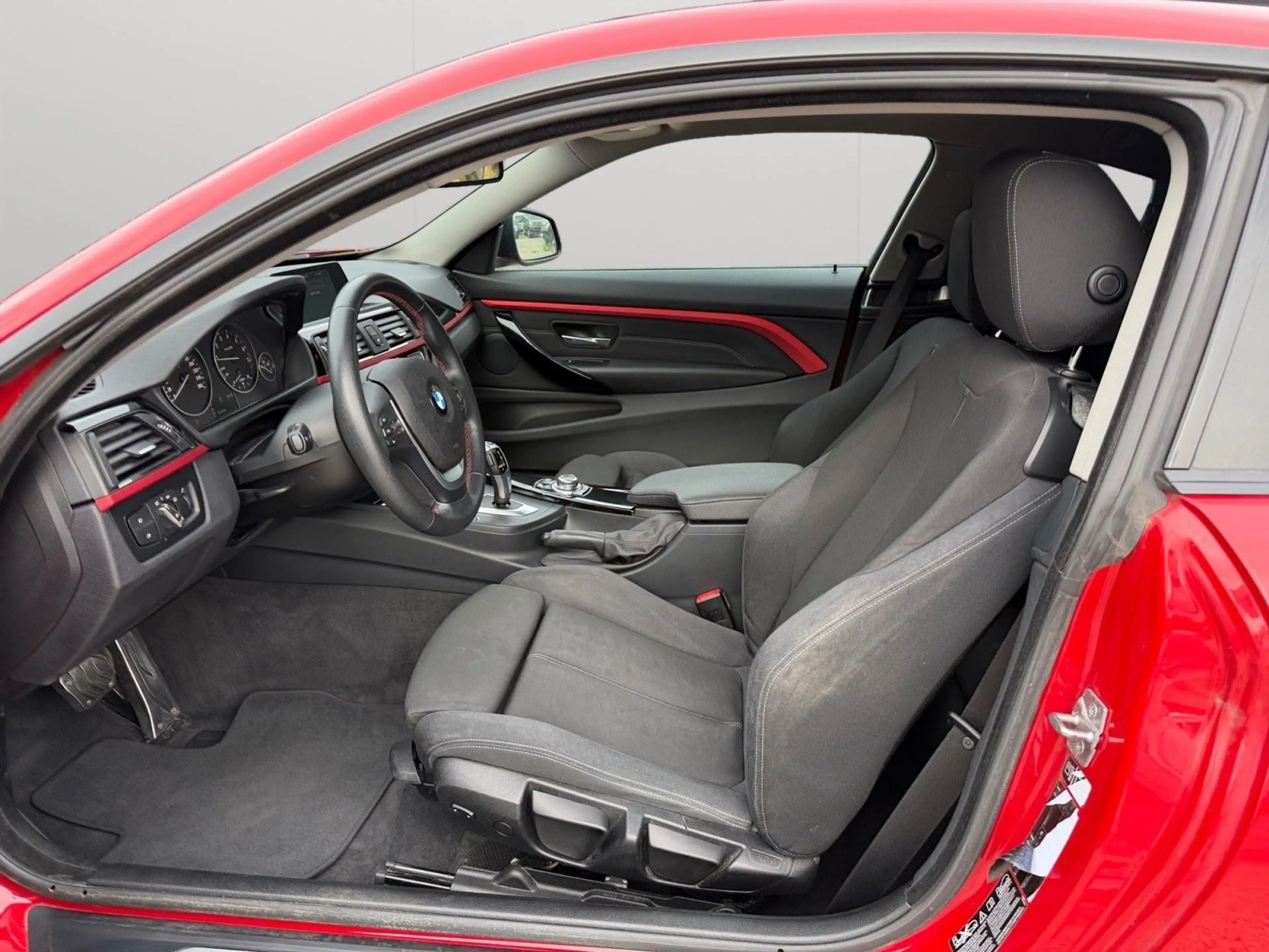 BMW 420 i Coupe xDrive Sport Line/LED/AHK/Garantie — photo 9