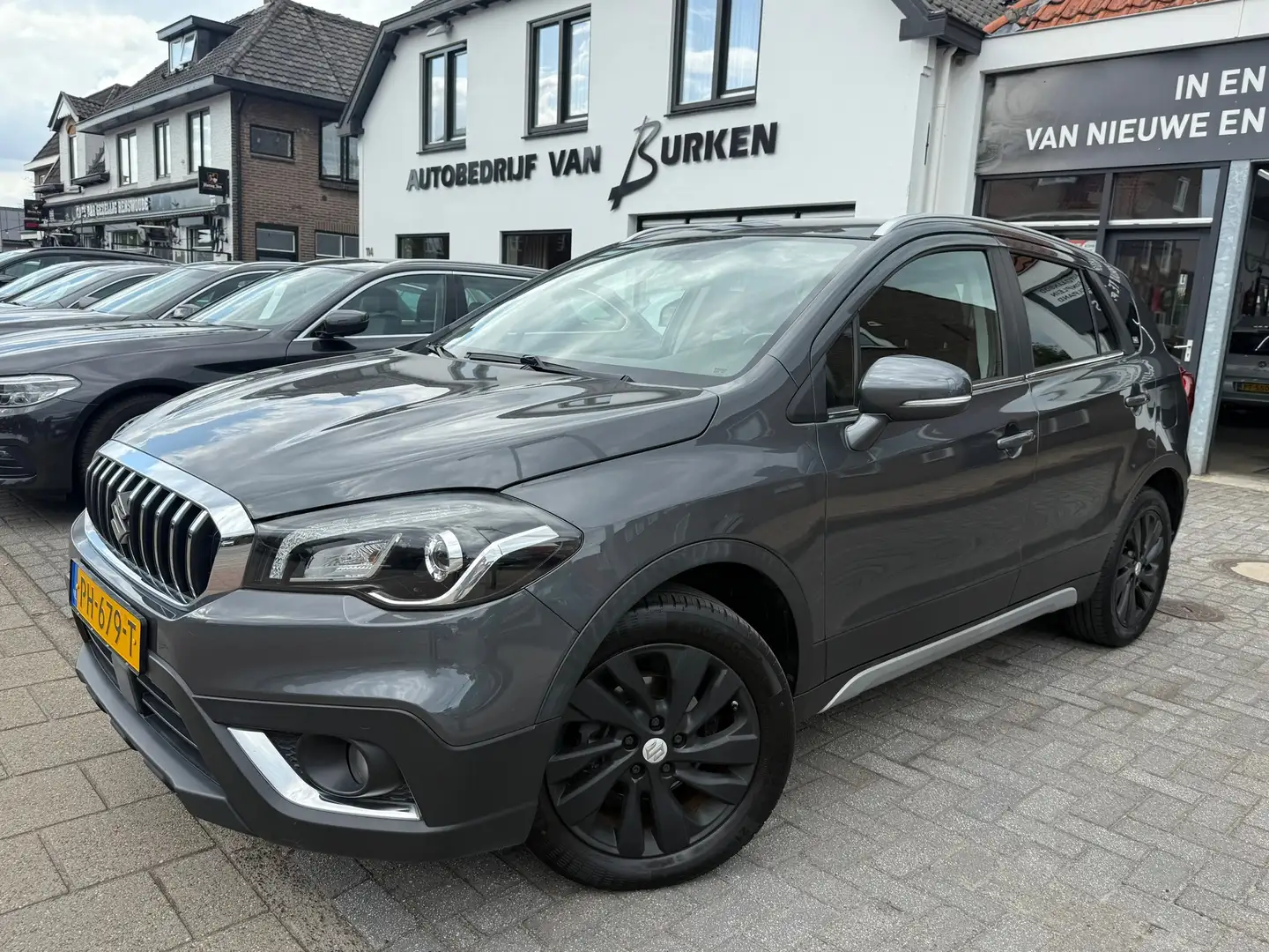 Suzuki S-Cross 1.0 Boosterjet Exclusive, Stoelverwarming,Navigati Grigio - 1