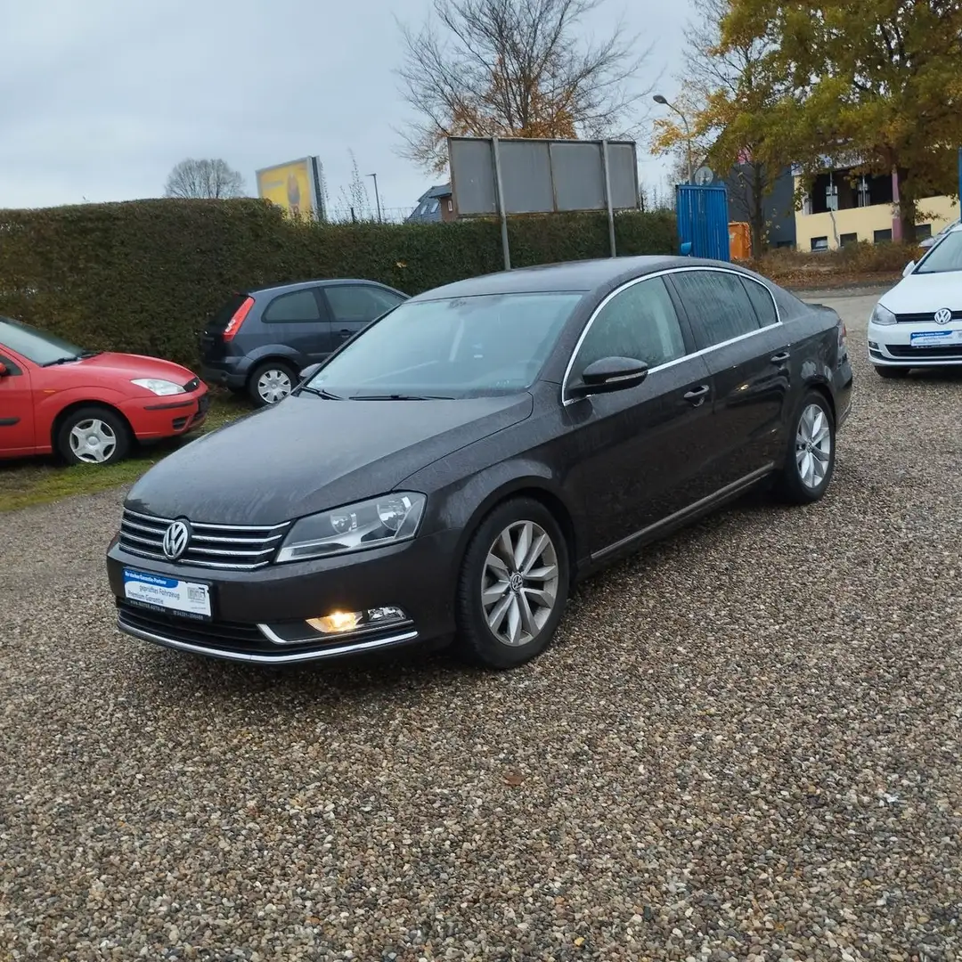 Volkswagen Passat 1.8 TSI Highline.Klima.Leder.Sitzheizung. Braun - 2