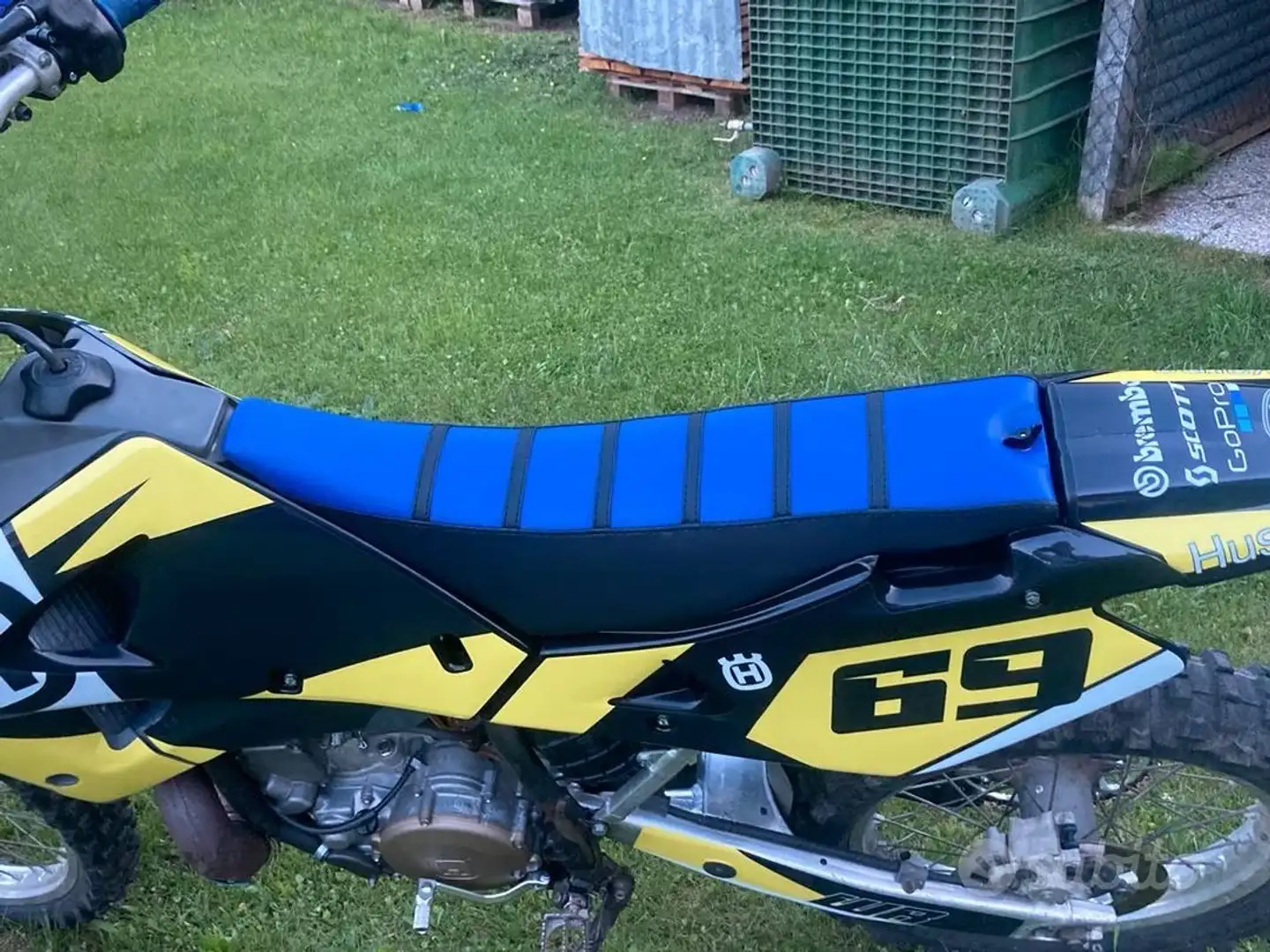 Husqvarna TE 250 Jaune - 2