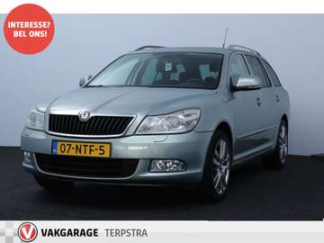 Combi 1.4 TSI Elegance Business Line/ Trekhaak/ 17