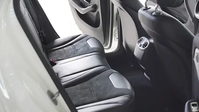 Mercedes-Benz GLC 63 AMG Coupé 4MATIC+ Ansicht 25