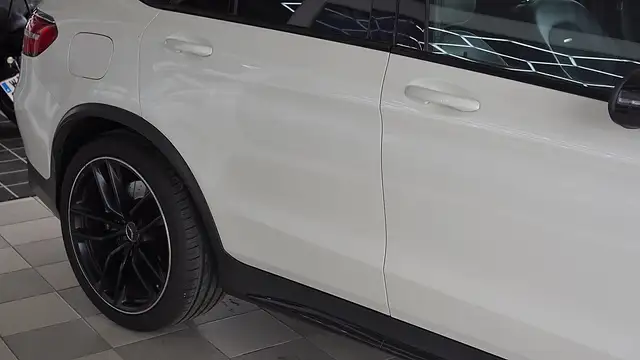 Mercedes-Benz GLC 63 AMG Coupé 4MATIC+ Ansicht 12