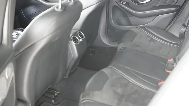 Mercedes-Benz GLC 63 AMG Coupé 4MATIC+ Ansicht 21