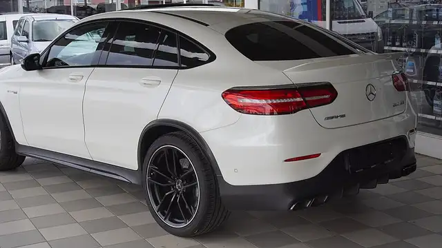 Mercedes-Benz GLC 63 AMG Coupé 4MATIC+ Ansicht 16
