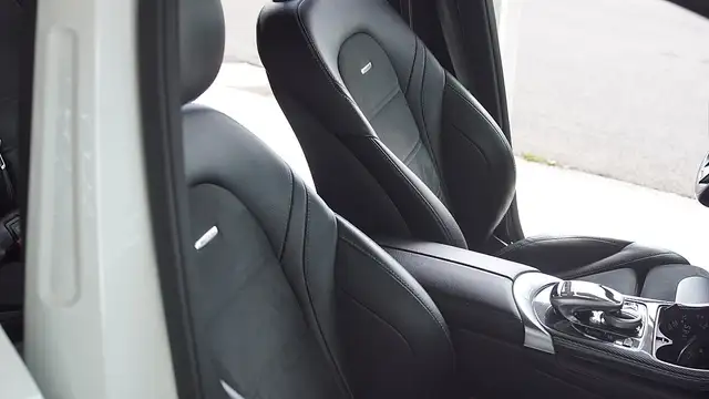 Mercedes-Benz GLC 63 AMG Coupé 4MATIC+ Ansicht 27