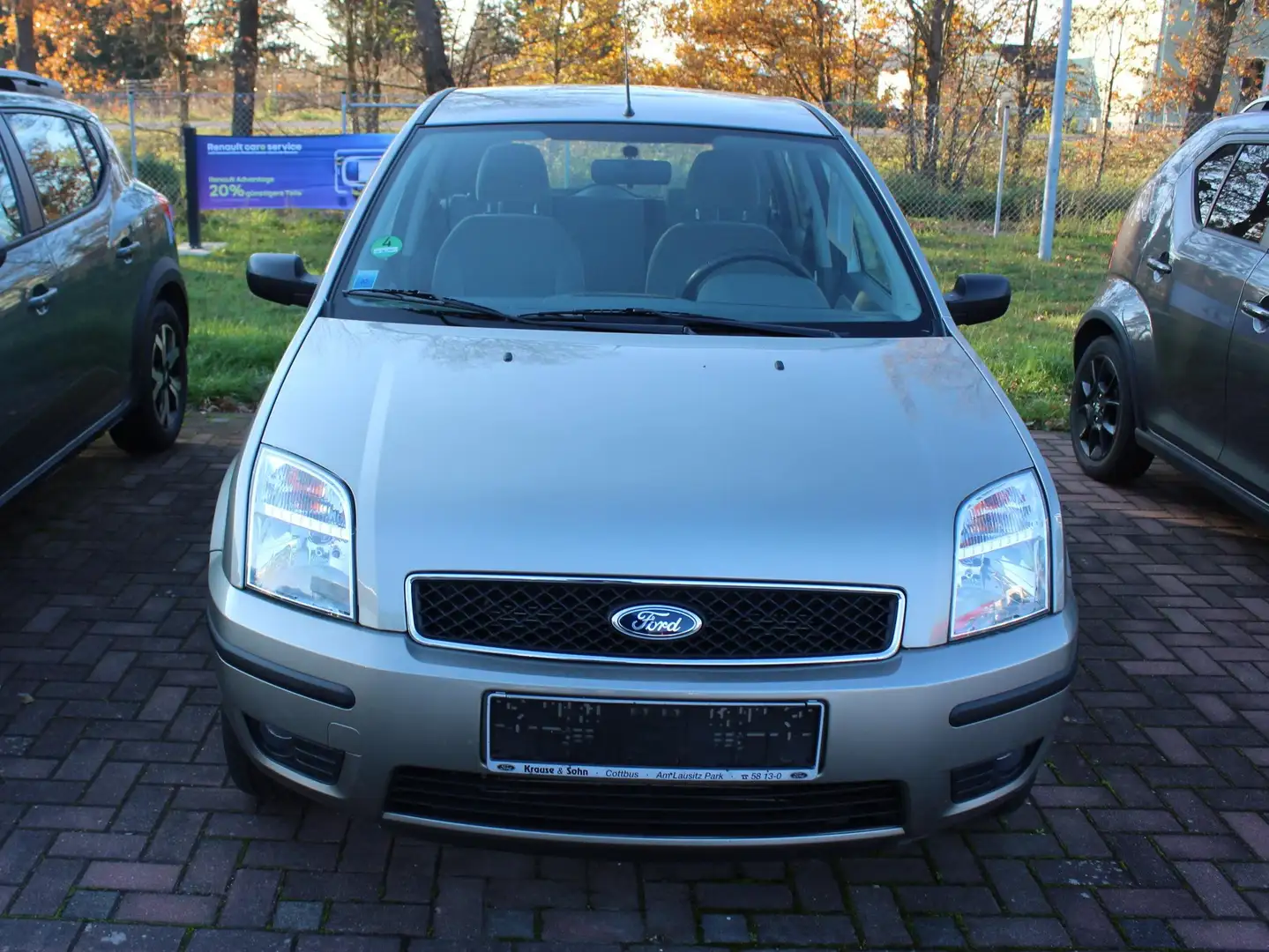 Ford Fusion Elegance Durashift 1,4 Grau - 2