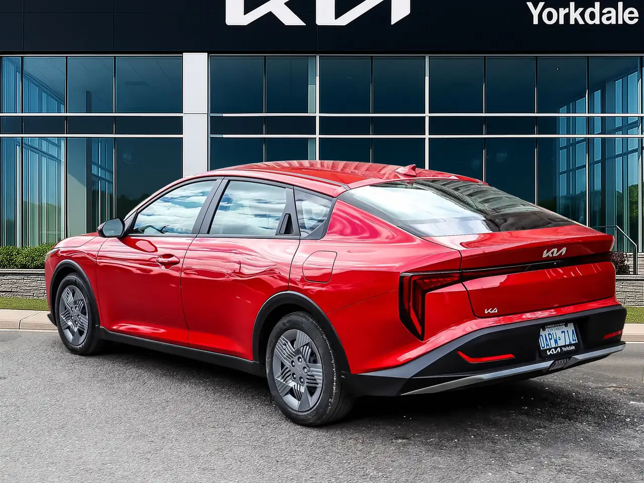 Kia K4 снимка Kia K4