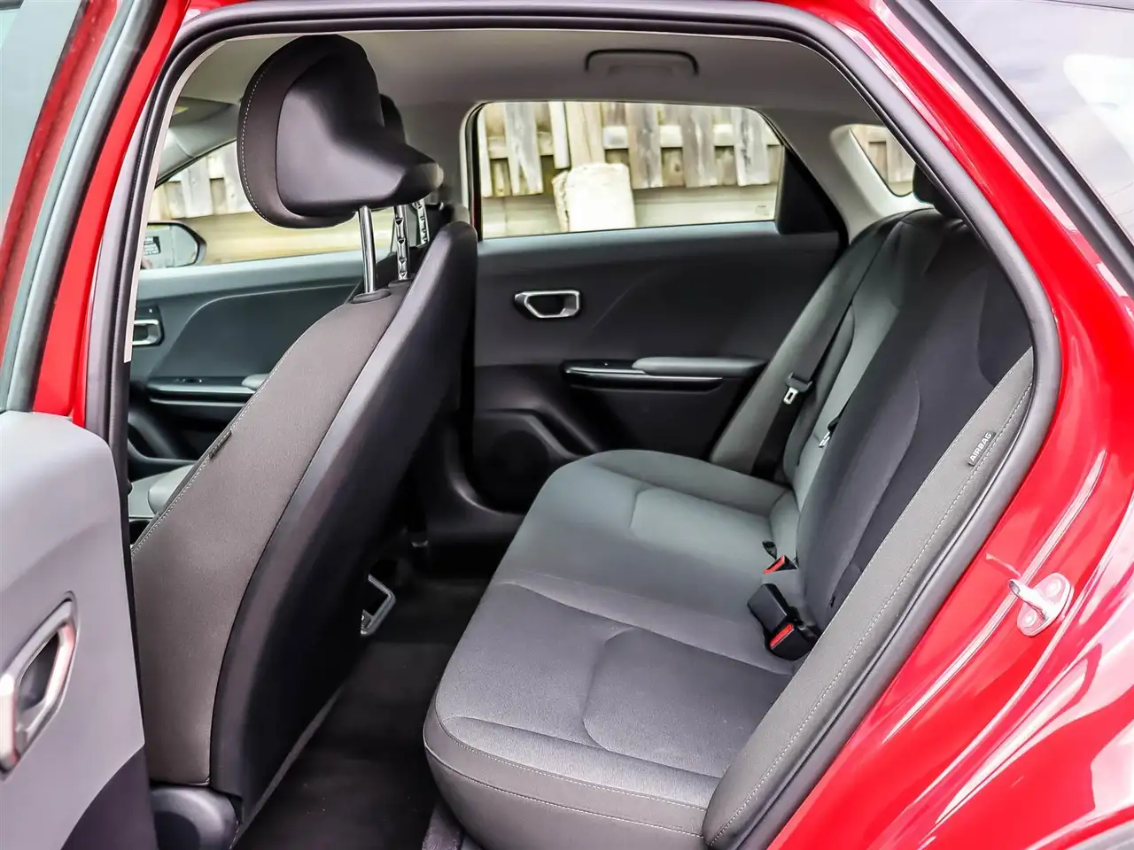 Kia K4 снимка Kia K4