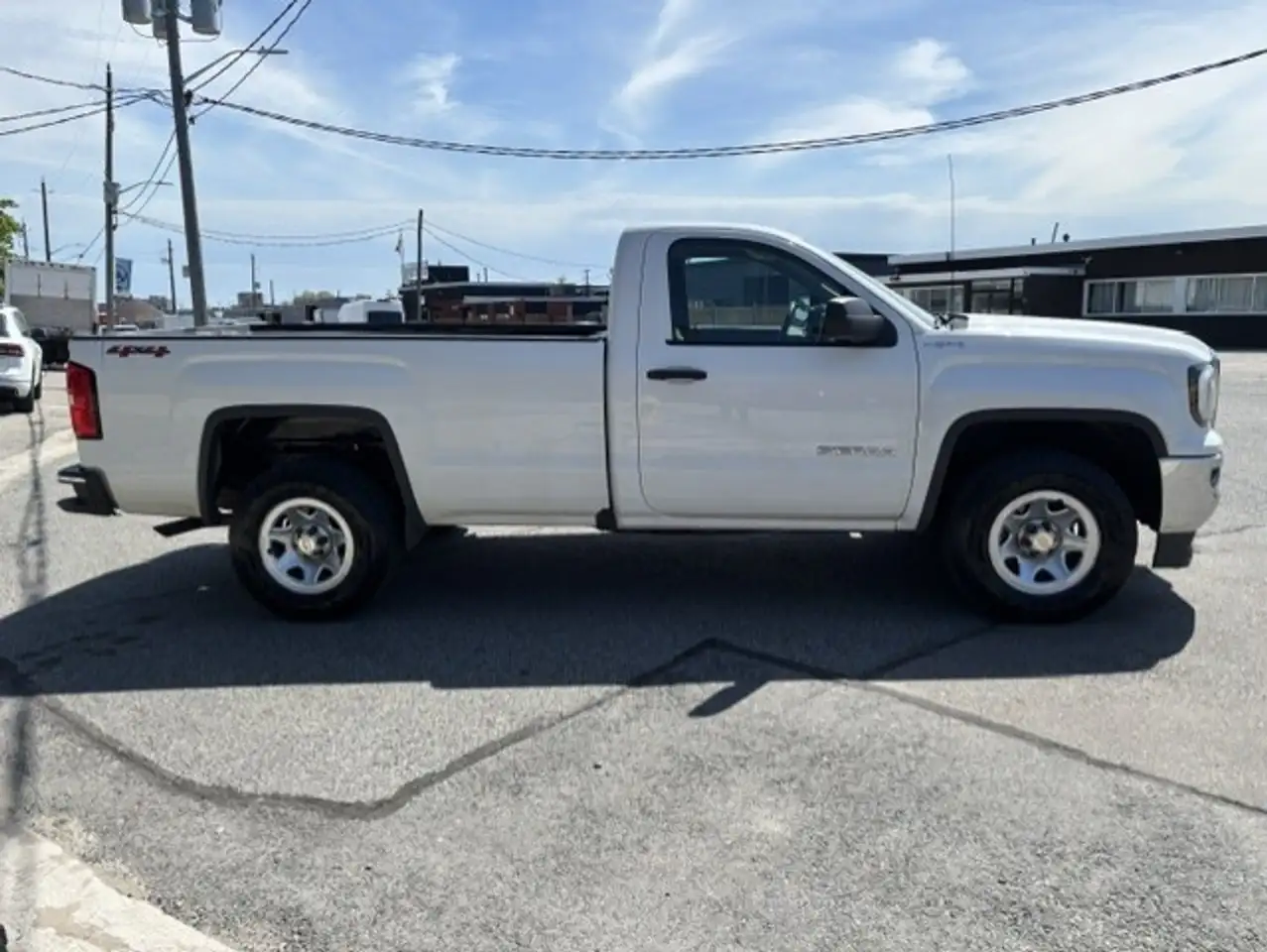 GMC Sierra 1500 снимка GMC Sierra 1500