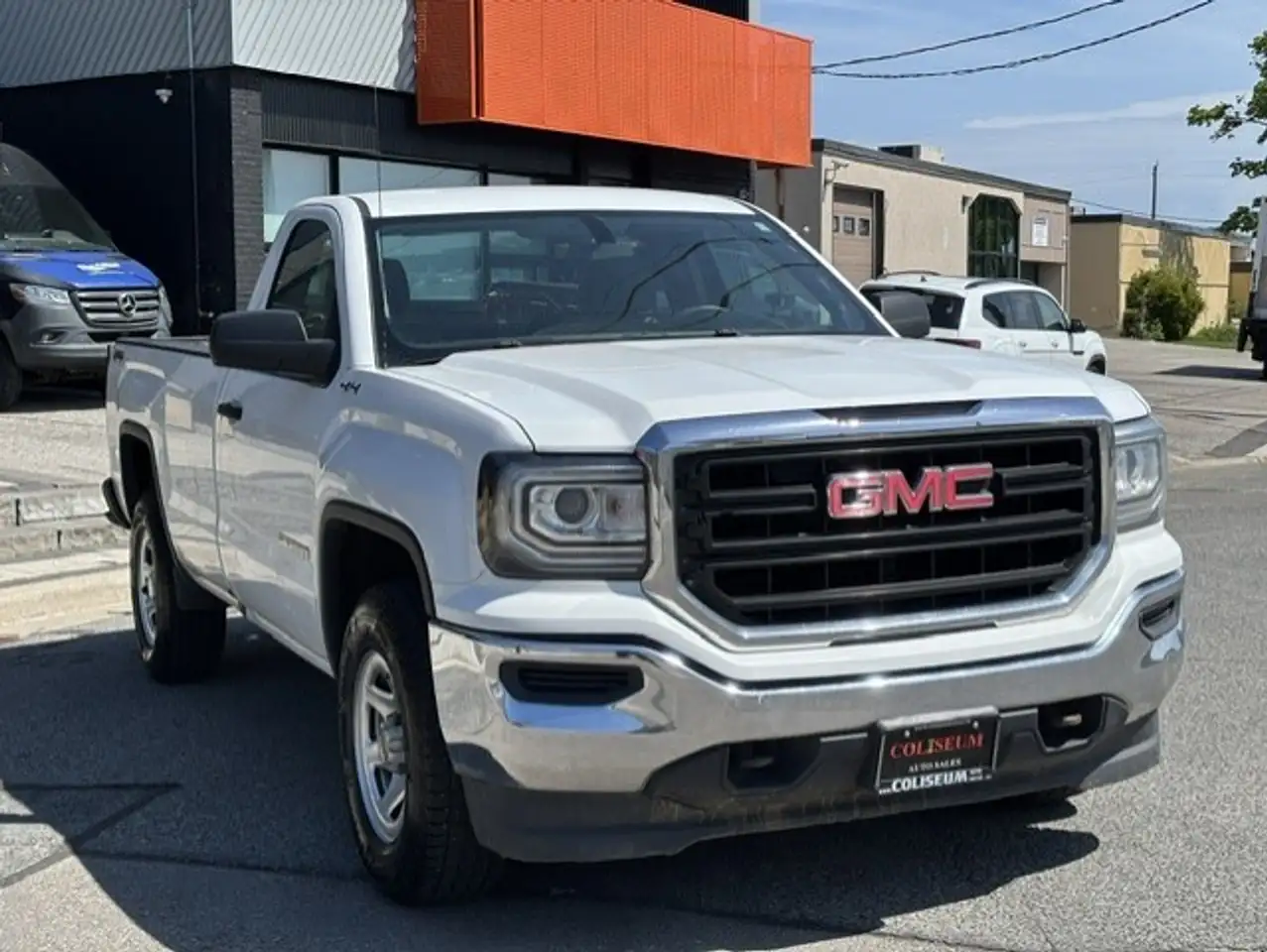 GMC Sierra 1500 снимка GMC Sierra 1500