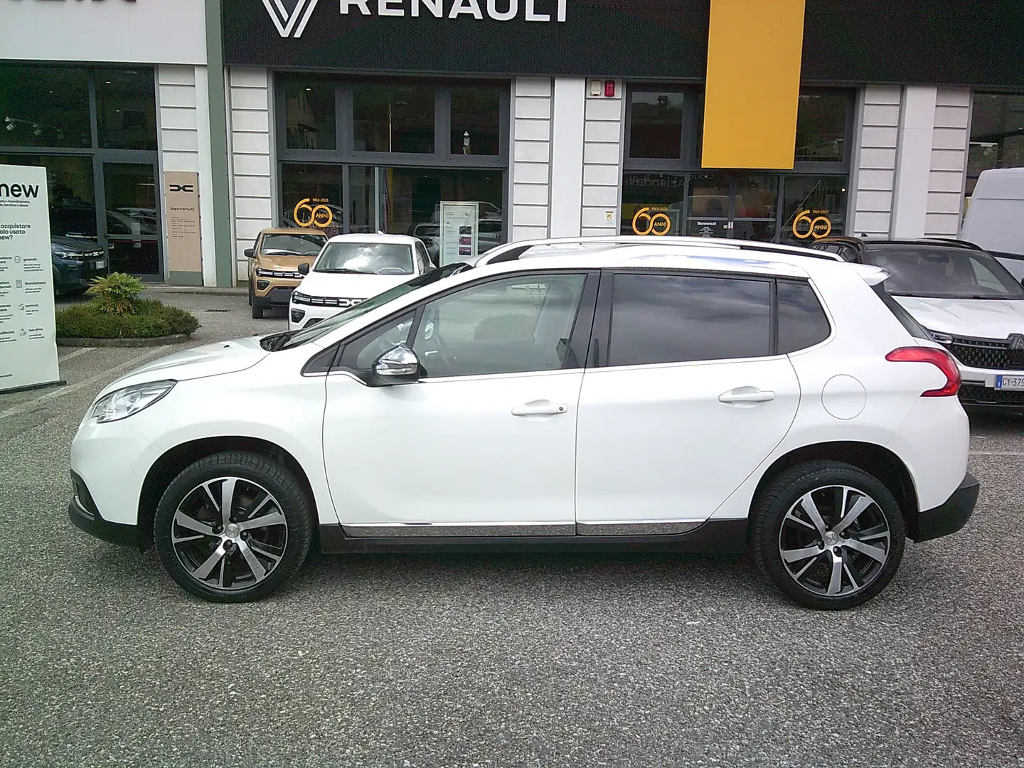 Peugeot 2008 2008 1.6 e-hdi 8v Allure start&stop unicopropriet. Wit - 2