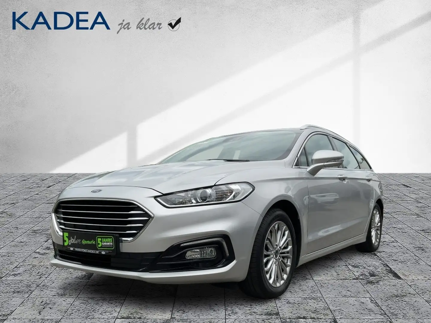 Ford Mondeo Turnier 2.0 EcoBlue Titanium AHK*NAV*TEMPO Zilver - 2