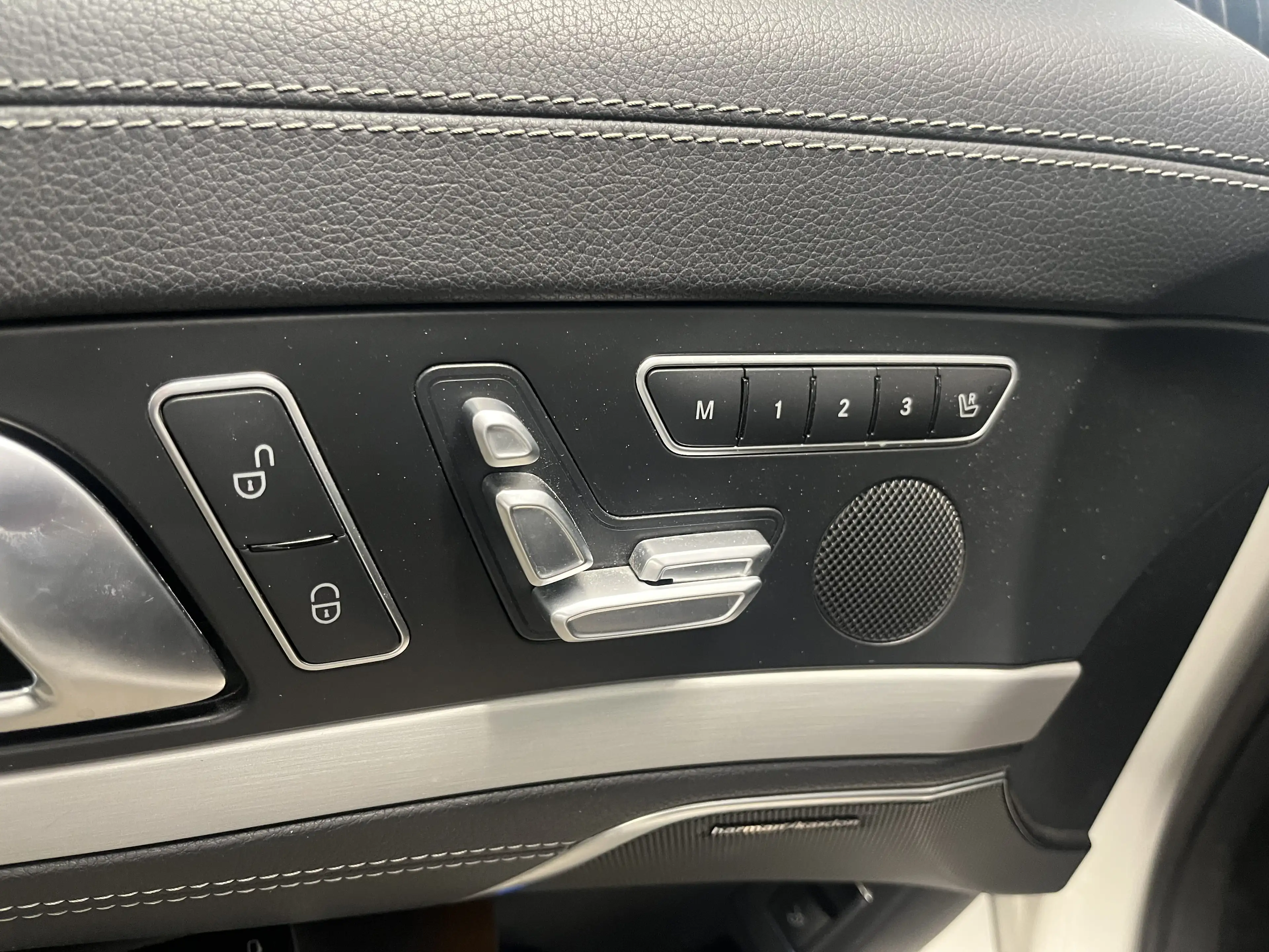 Mercedes-Benz SL 350 SL 350 AMG 63 — photo 12