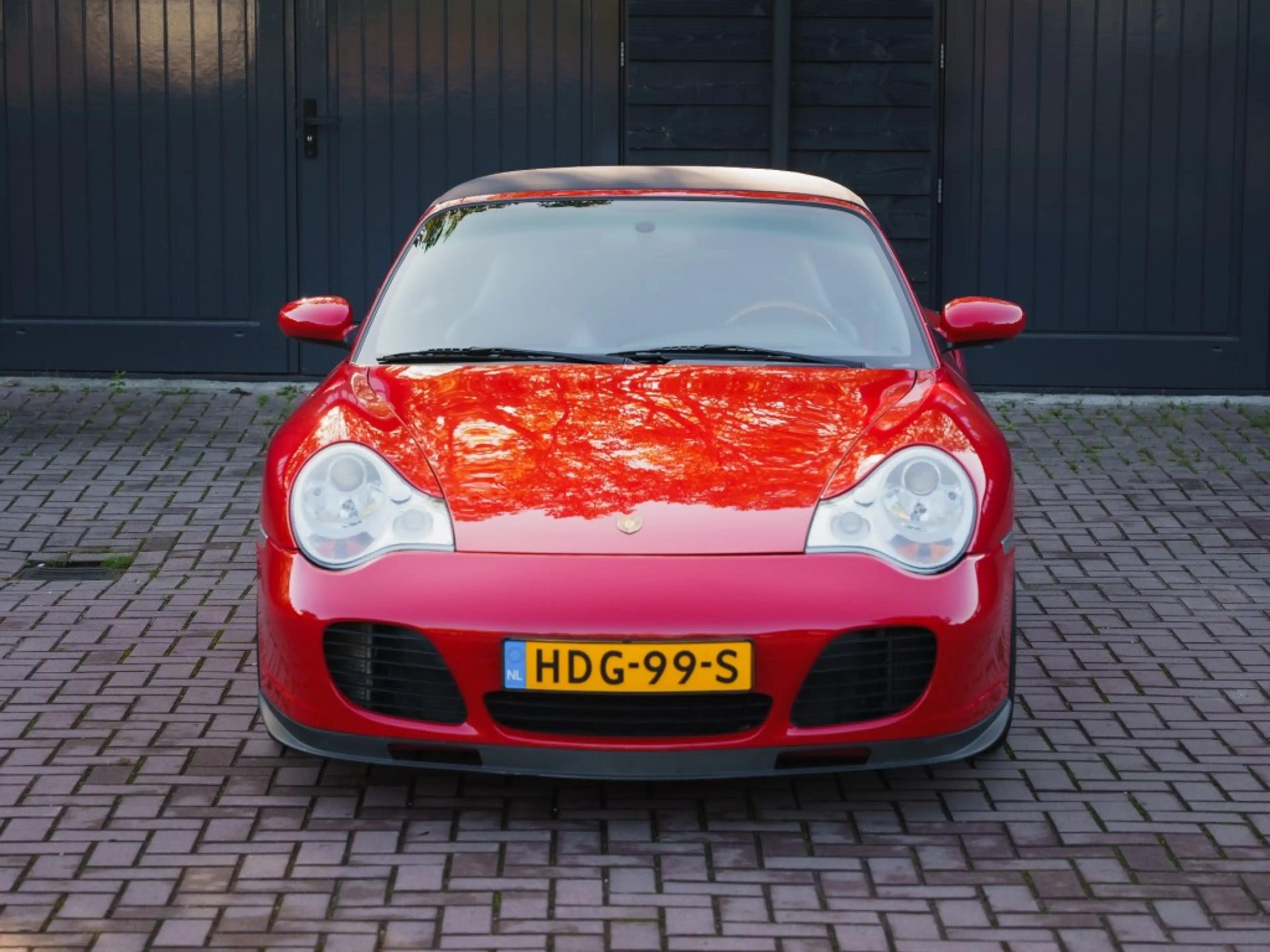Porsche 996 Turbo Cabriolet â 3.6L â Manual â R — photo 12