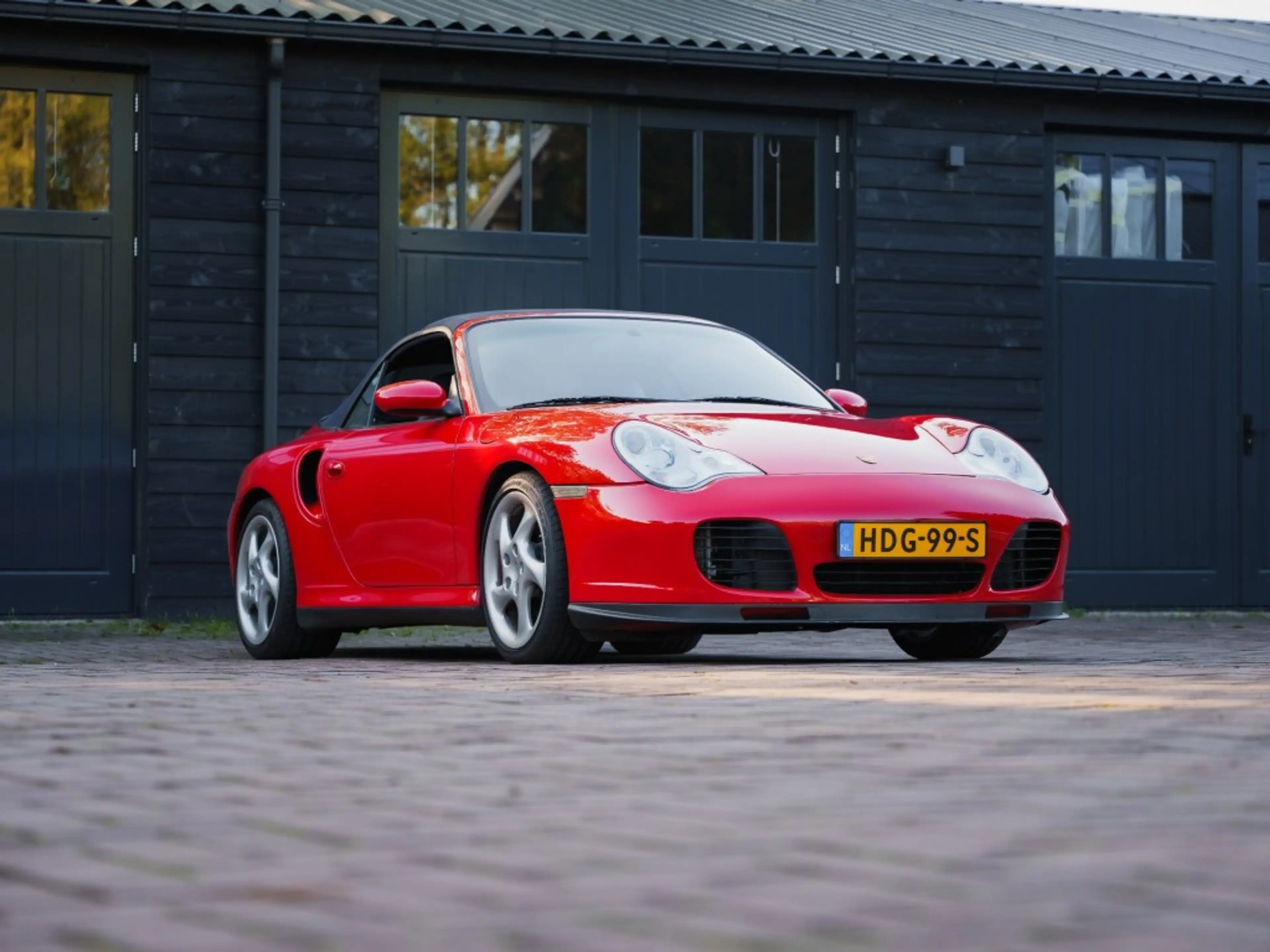Porsche 996 Turbo Cabriolet â 3.6L â Manual â R — photo 13