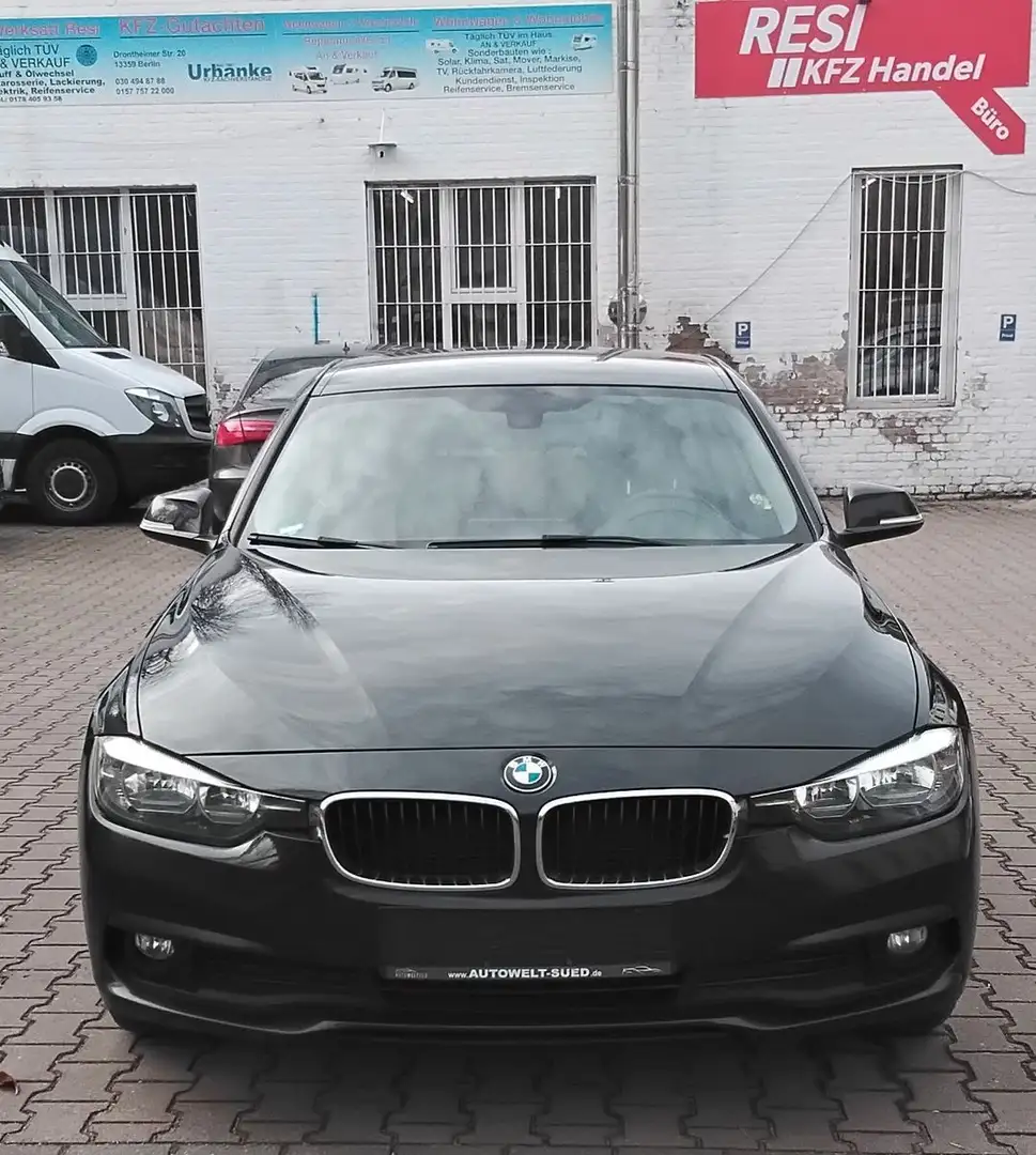 BMW 320 3 Touring 320 d Advantage Automatikgetriebe Schwarz - 2