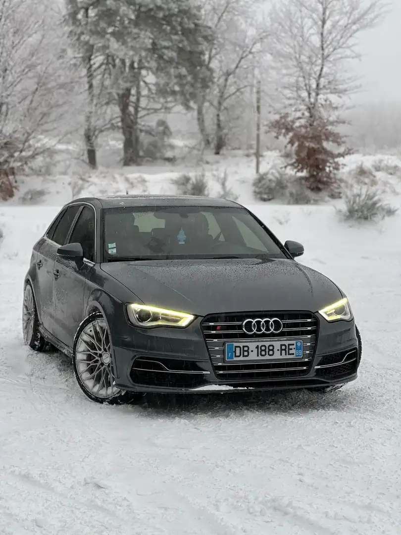 Audi S3 Sportback 2.0 TFSI 300 Quattro S-Tronic 6 Сірий - 1