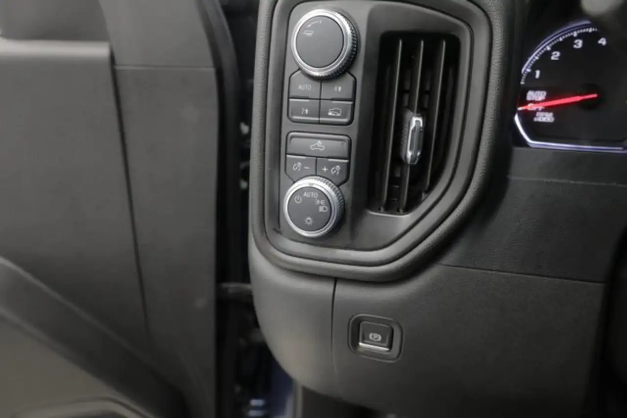 GMC Sierra 1500 fotografie GMC Sierra 1500