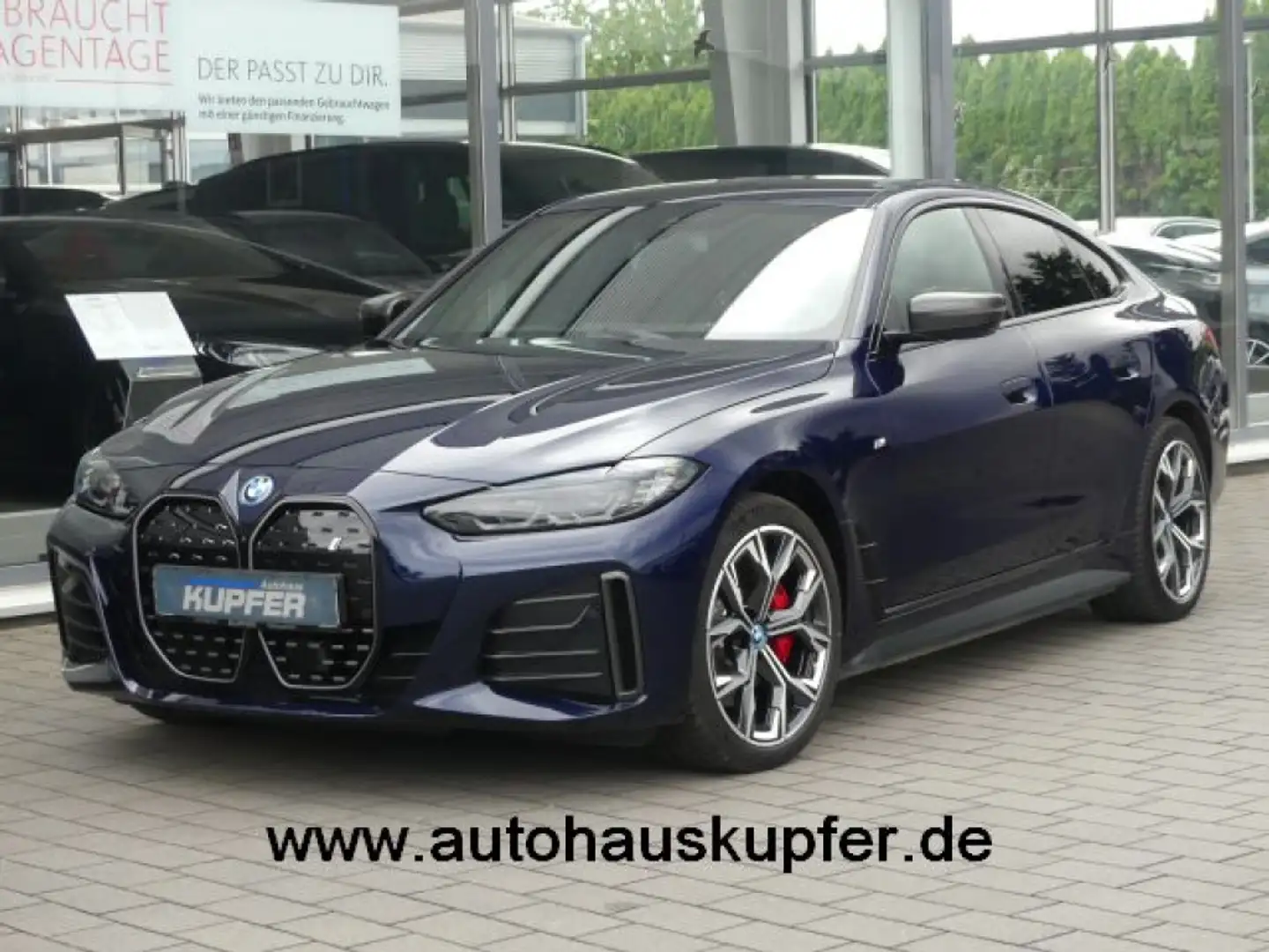 BMW i4 eDrive 40 Sportpaket PRO el.M Sitze+M°19-HUP Blauw - 1