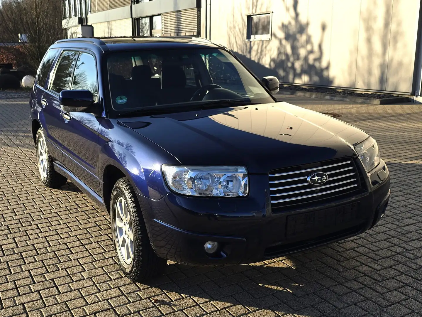 Subaru Forester 2.0X, Tüv Zahnr. Neu AHK 1600KG, Orig. KM,Klima Blau - 1
