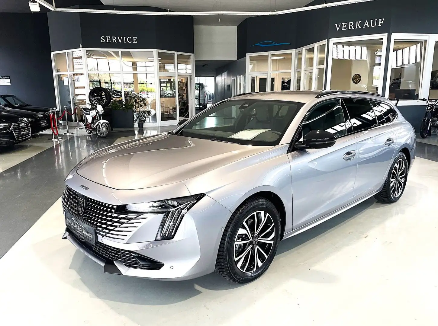 Peugeot 508 SW BlueHDi130 EAT8 Allure eh.NP 53T€ AHK+Rfkm Silber - 1