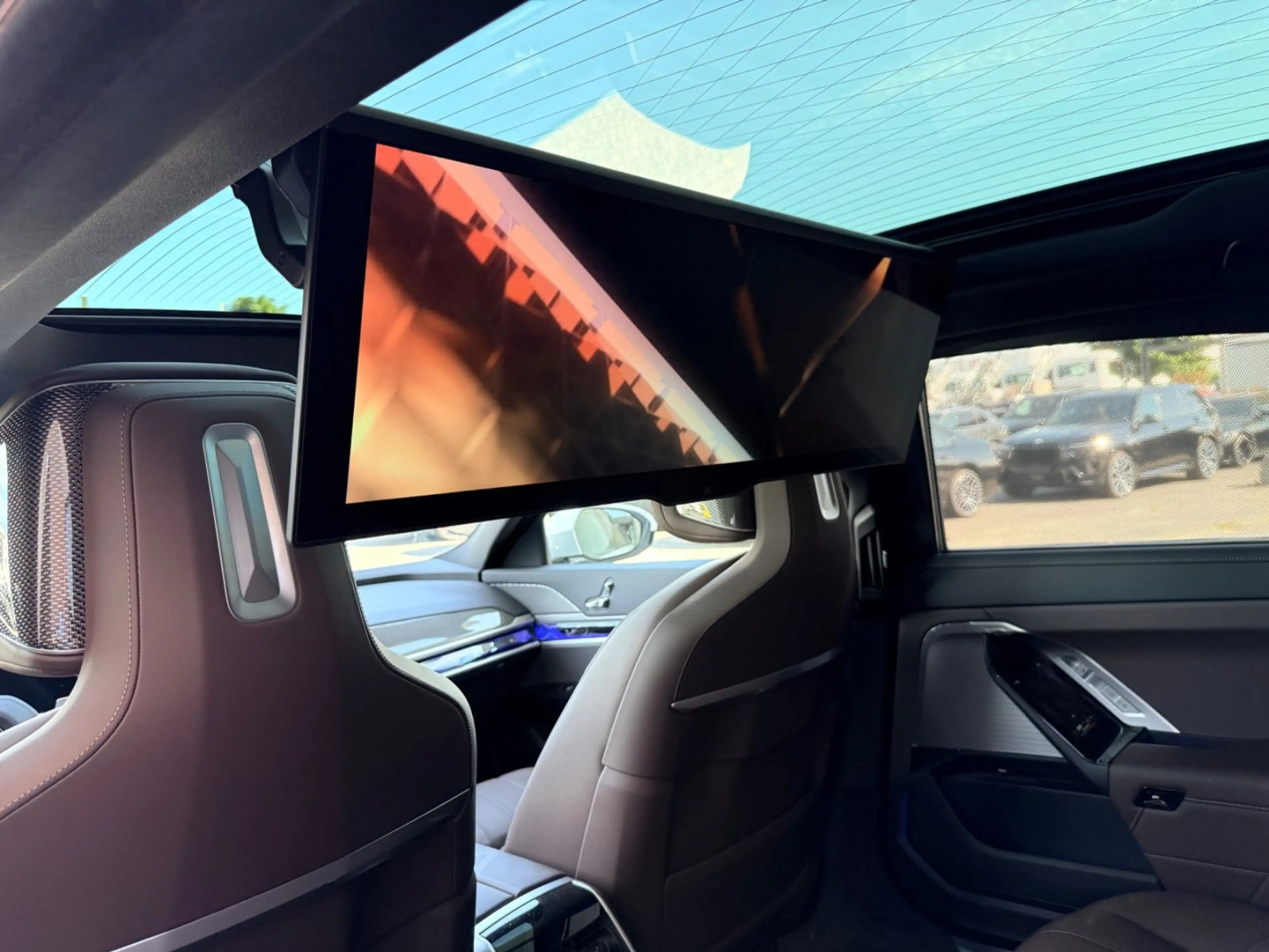 BMW 740 dx/MPaketPro/21"/B&W/Kristall/TV/PanoSky/E.Tü — photo 15