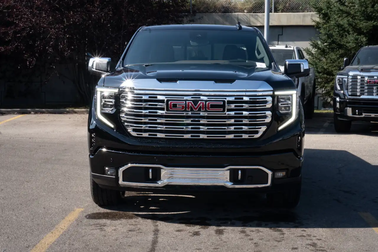 GMC Sierra 1500 снимка GMC Sierra 1500