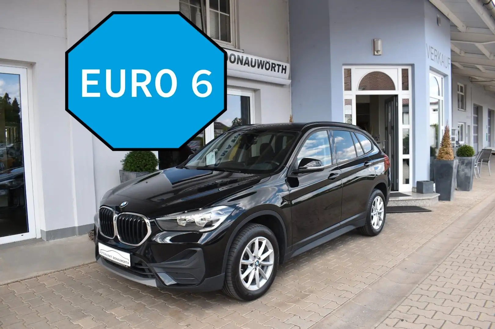 BMW X1 xDrive25d Aut. Advantage Navi AbstandsGRA HUD Noir - 2