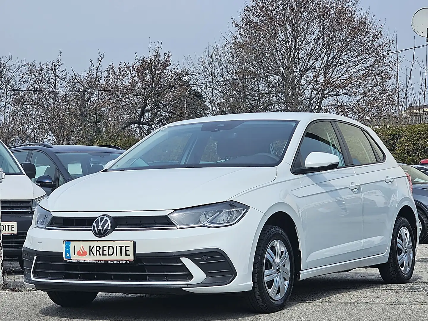 Volkswagen Polo 1,0 Limousine 1-Hand Nur 63000 KM! Pickerl+Serv... Weiß - 2