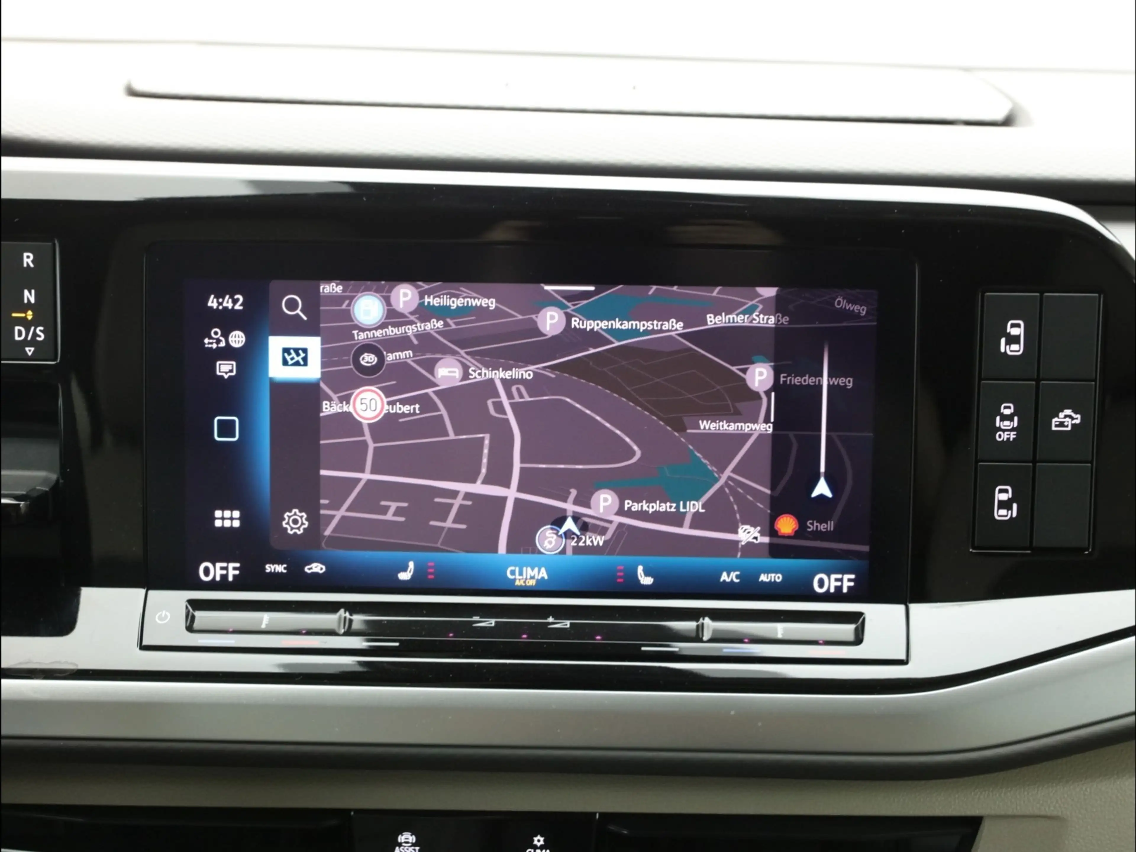 Volkswagen T7 California OCEAN EHYBRID 4MOTION 1.5 TSI DSG — photo 12