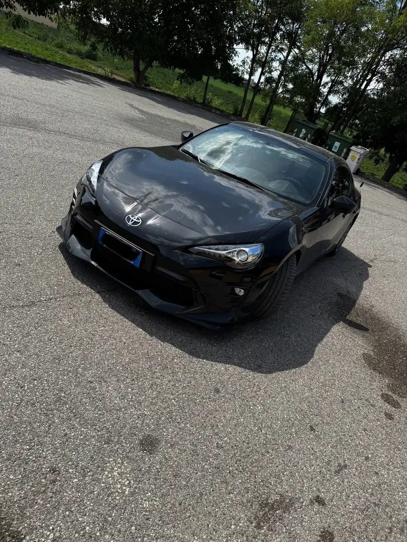 Toyota GT86 2.0 Racing Edition my19 - 1
