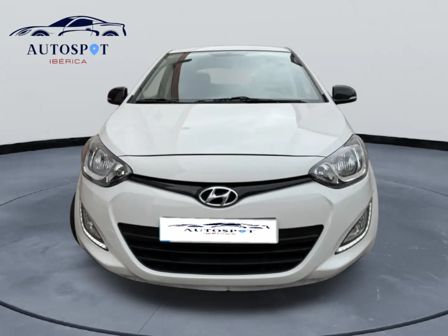 Hyundai i20 1.4CRDI Go Brasil Blanc - 2