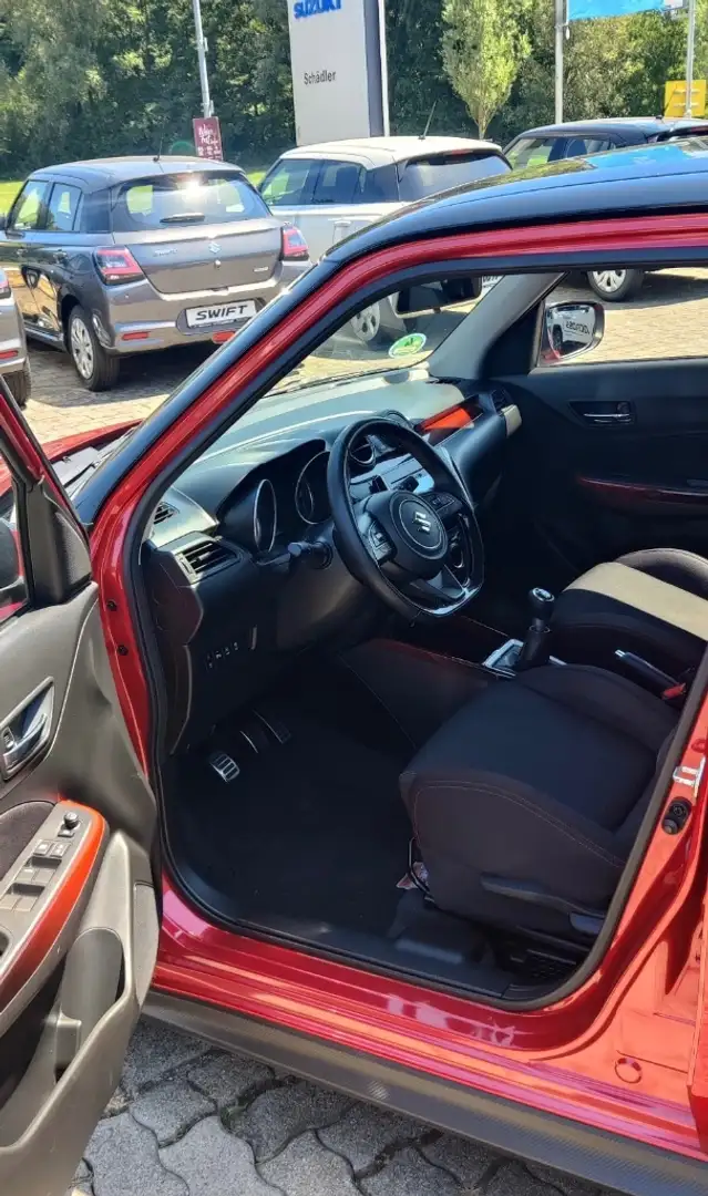 Suzuki Swift 1.4l Boosterjet Hybrid Rot - 2