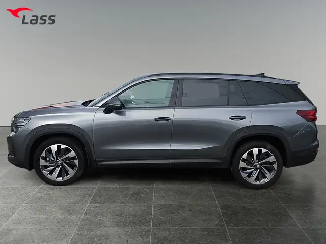 Skoda Kodiaq view 3