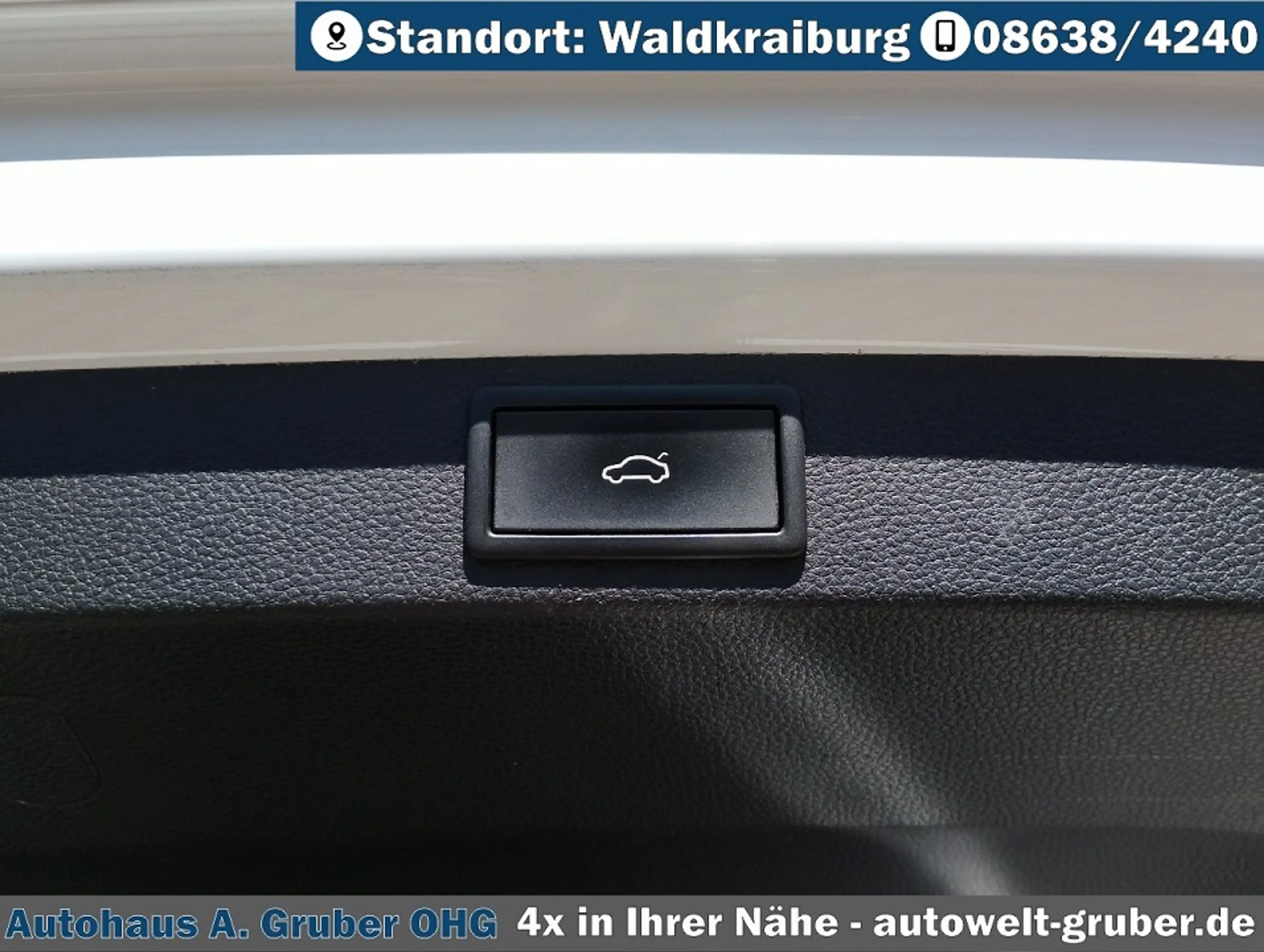 Skoda Karoq DSG+Kamera+Navi+LED+4Season+Stzhzg — photo 9