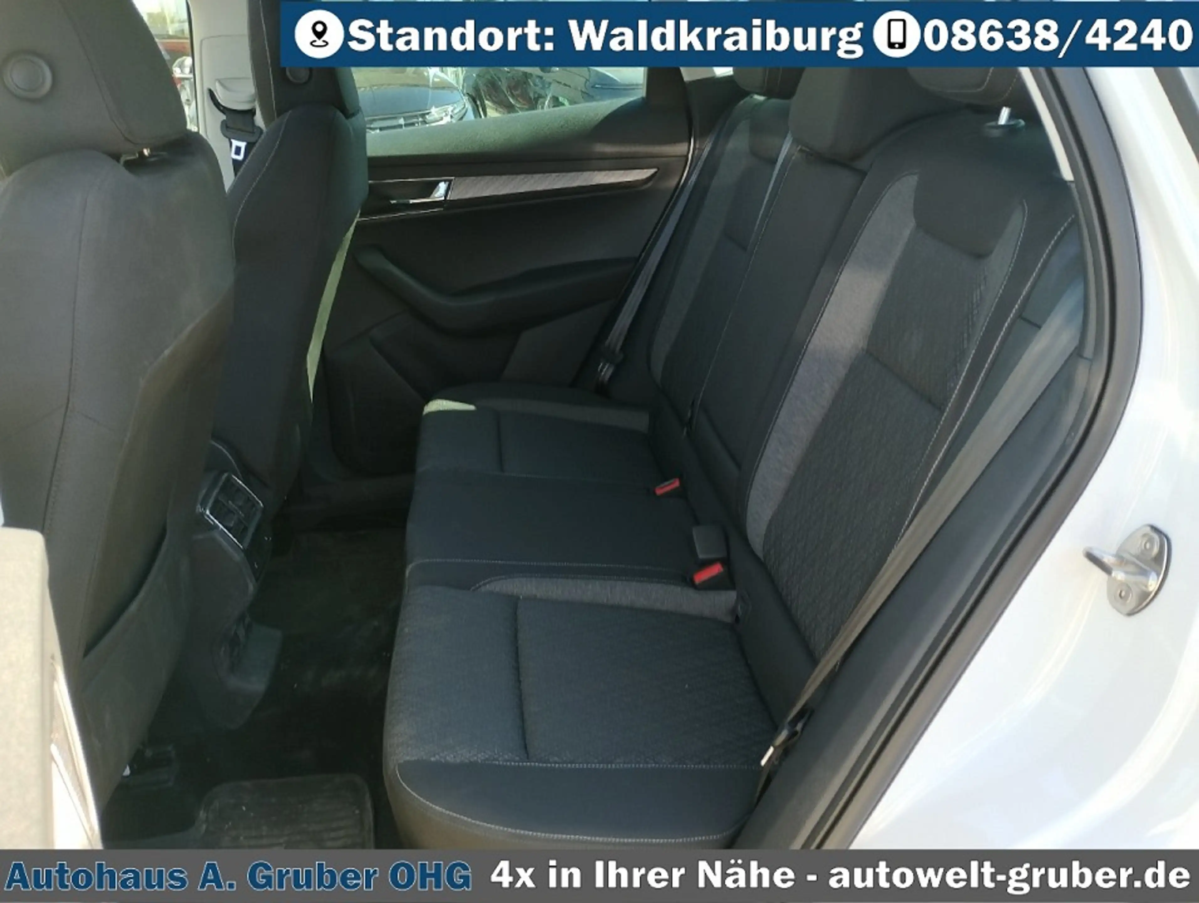 Skoda Karoq DSG+Kamera+Navi+LED+4Season+Stzhzg — photo 14
