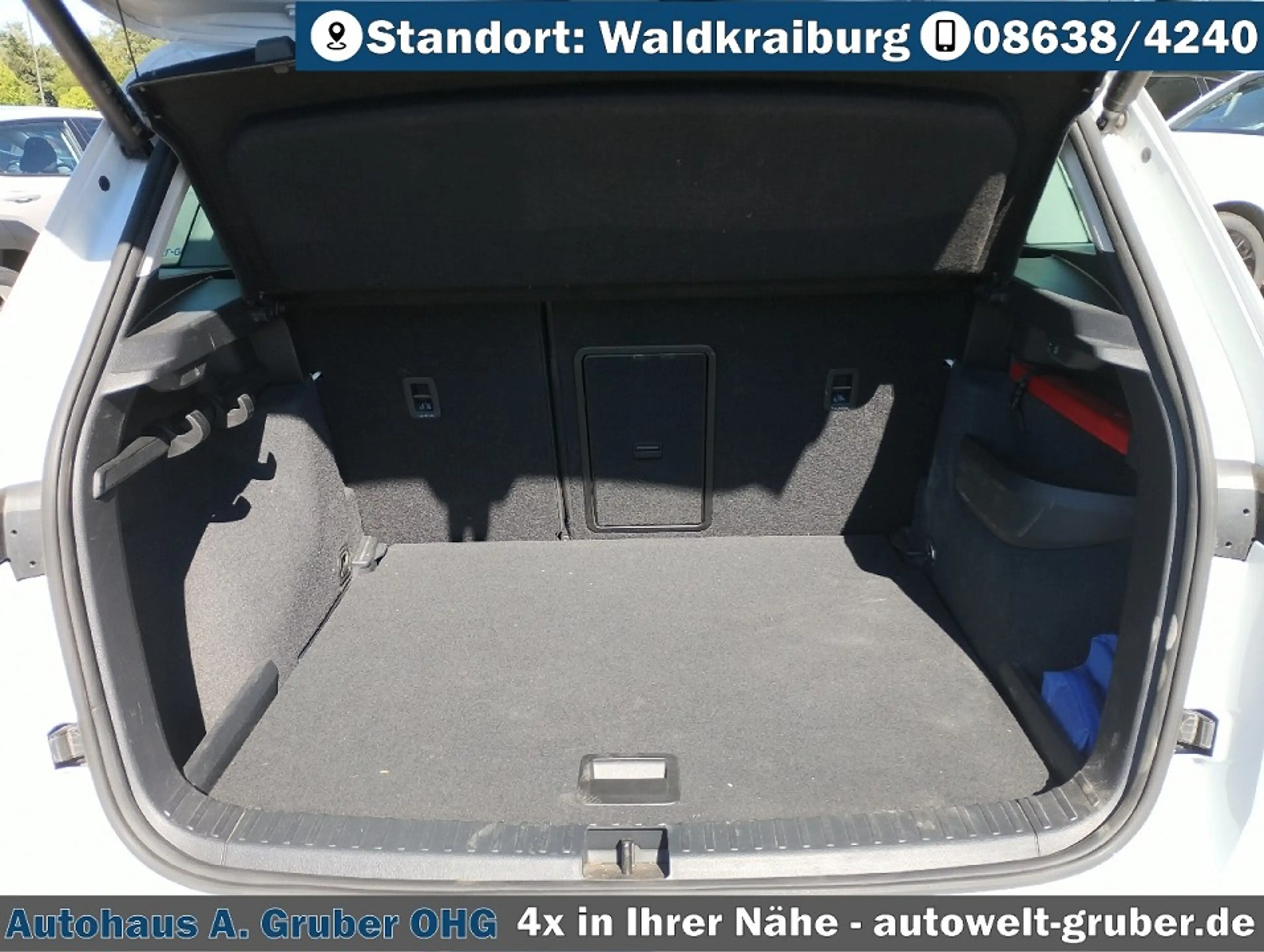 Skoda Karoq DSG+Kamera+Navi+LED+4Season+Stzhzg — photo 7